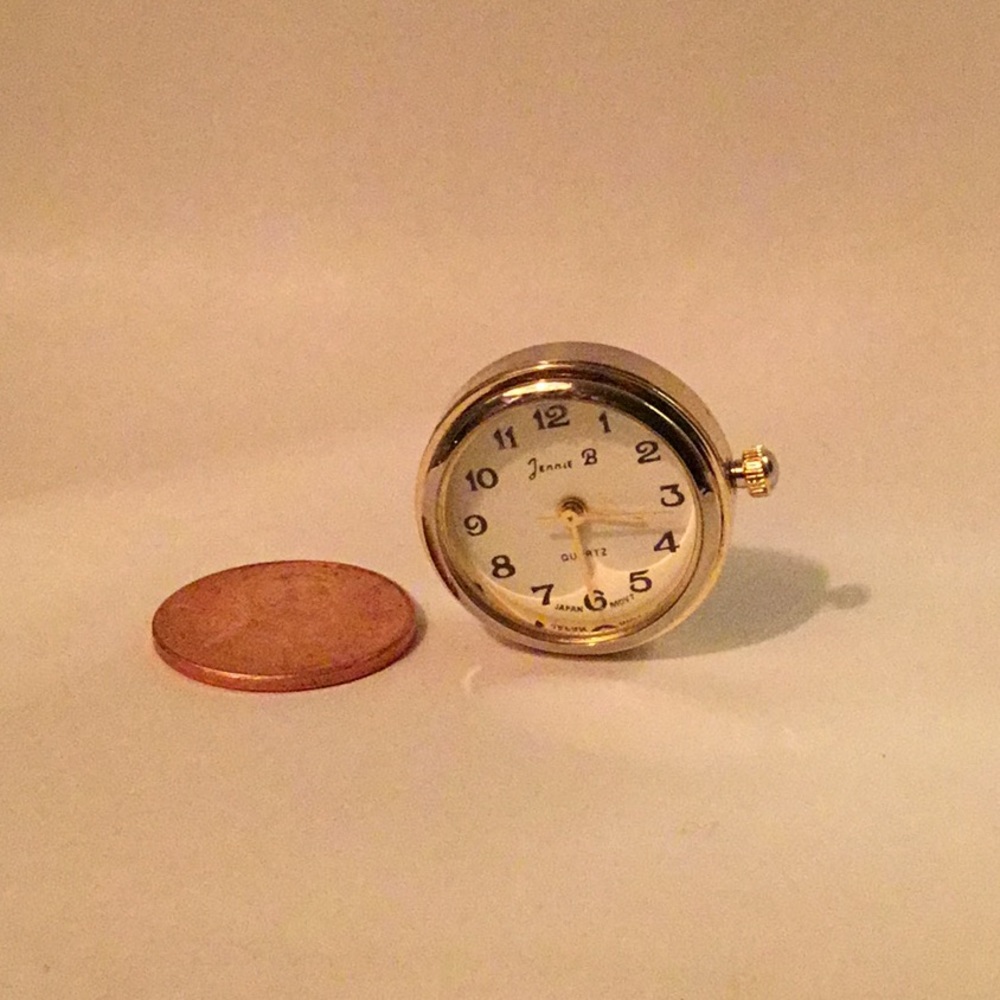 Jennie Pocket Tiny Pocket Watch